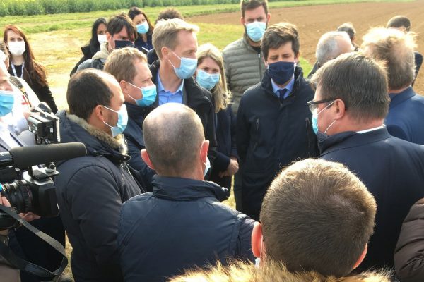 visite-ministre-franck-sander-champ-essonne-14-04-2021